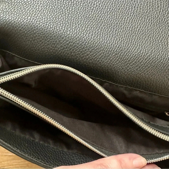 Marc New York Andrew Marc Black w/ Chain Detail Crossbody Purse - Picture 8 of 13